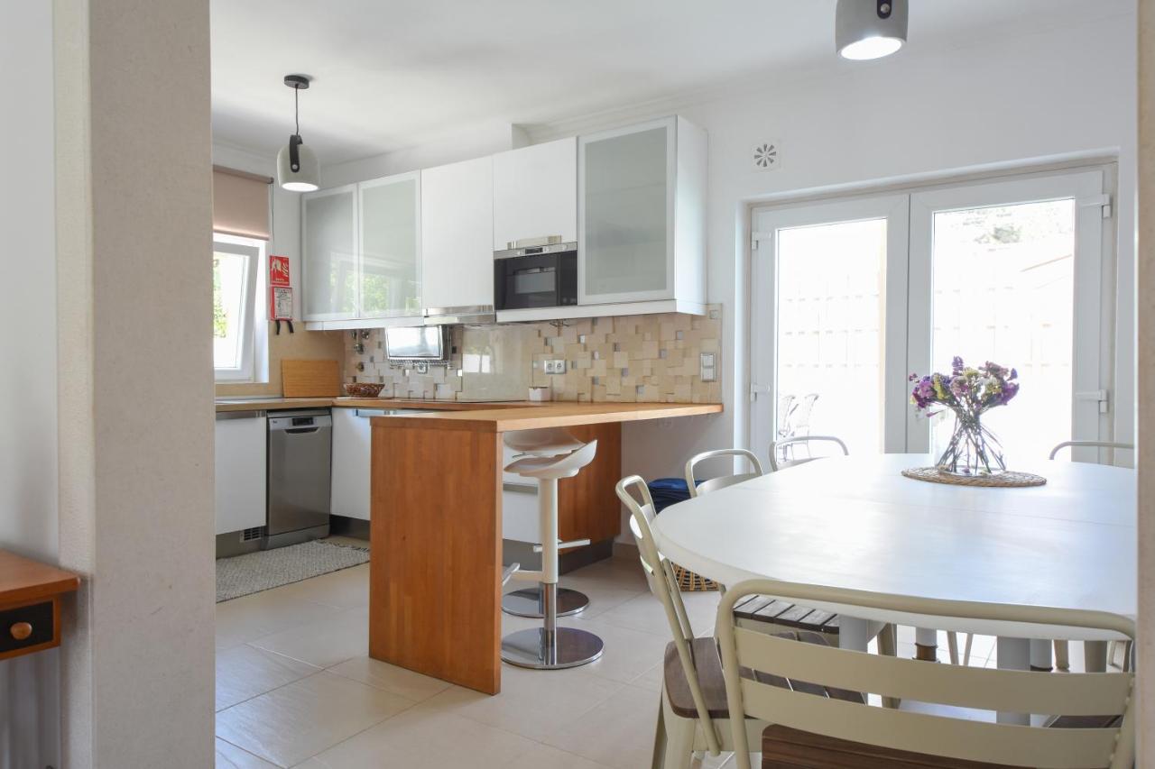 Aroeira Villa With Heated Pool By Golf Course, Beach And Lisbon Zewnętrze zdjęcie